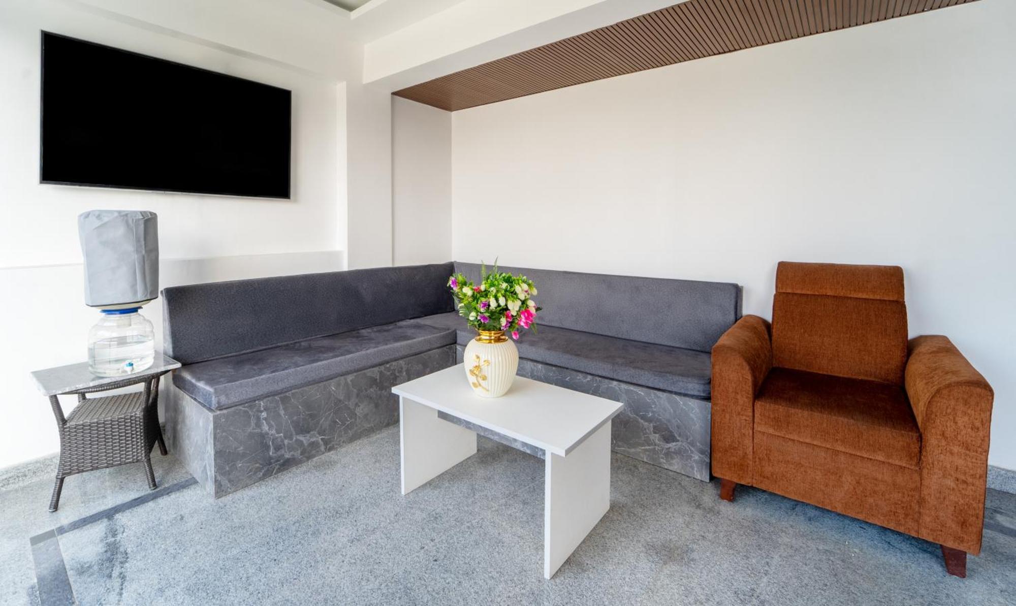 Treebo Skydale Premium Suites, 1500 Mtrs From Ooty Lake Bagian luar foto