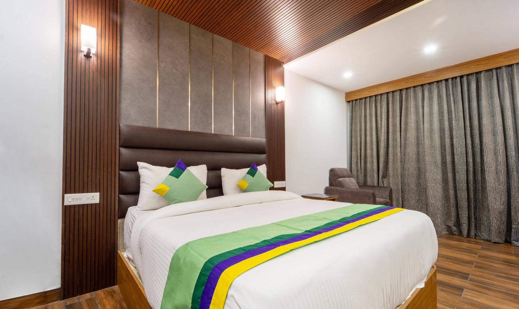 Treebo Skydale Premium Suites, 1500 Mtrs From Ooty Lake Bagian luar foto